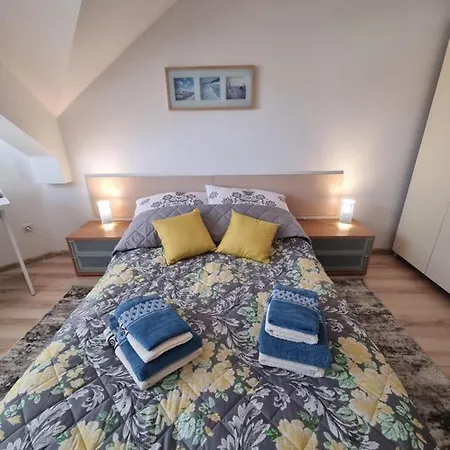 Apartament Przy Porcie Jachtowym 아파트 달로브코