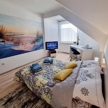 아파트 Apartament Przy Porcie Jachtowym