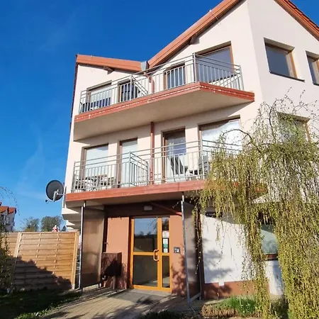 아파트 Apartament Przy Porcie Jachtowym *