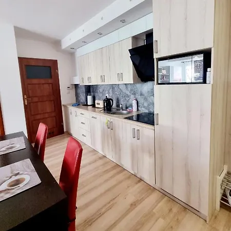 아파트 Apartament Przy Porcie Jachtowym